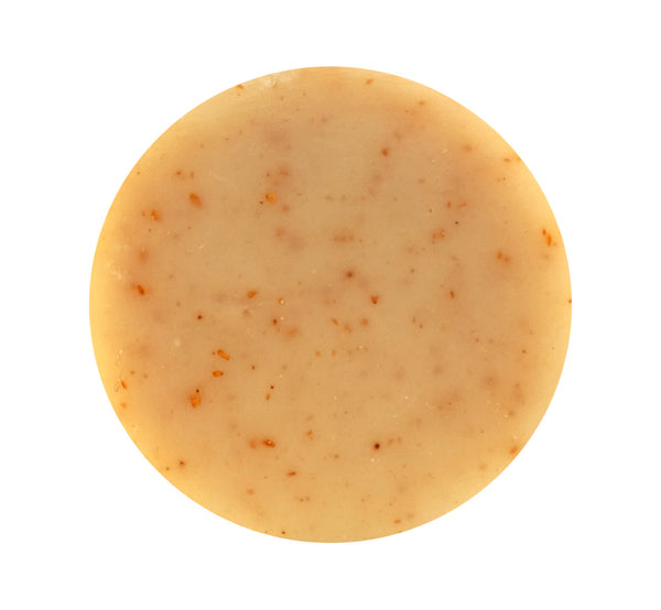 Bar of handmade natural organic wild cloudberry shampoo, height 2.5 cm, 0.99", diameter 5 cm, 1,97".