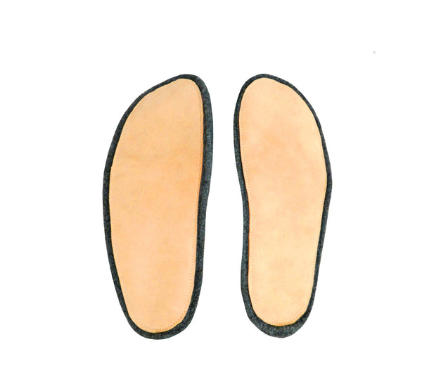 Nordic reindeer leather soles of warm, comfortable and cozy slippers, home shoes handmade of felted wool.